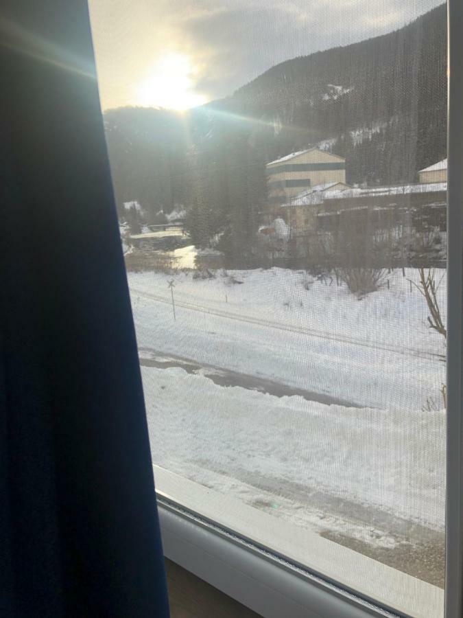 Riverside Ski Apartment Ramingstein Buitenkant foto